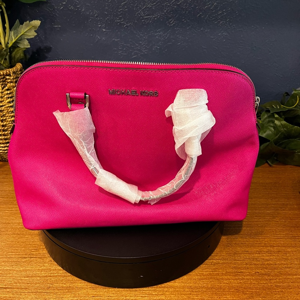 NWT Michael Kors Saffiano Leather Fuschia Satchel Crossbody - Picture 1 of 13